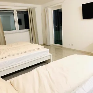 https://apartment-mit-3-zimmer-20-min-vom-frankfurt-hbf-1.frankfurtammainhotels.com