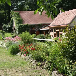https://poncetsches-herrenhaus.dresdenhotels.net